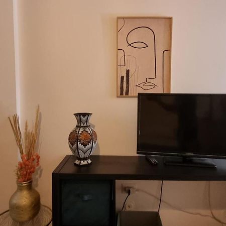 B&B Via Napoli Леверано Экстерьер фото